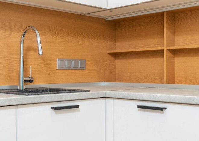 How to Make Your Kitchen Counters Clutter-Free and Spacious